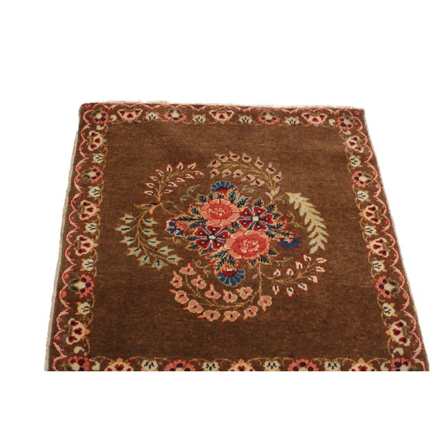 French Antique Kashan Brown L Wool Persian Rug With Floral Medallion For Sale - Image 3 of 6