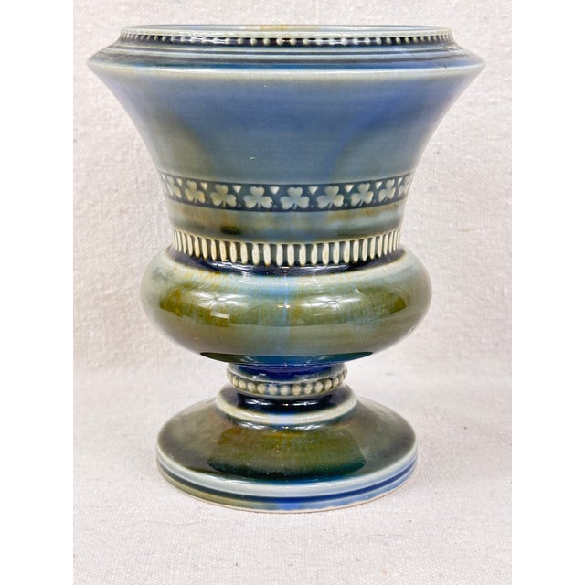 Vintage Wade Pottery Shamrock Vase For Sale - Image 4 of 11