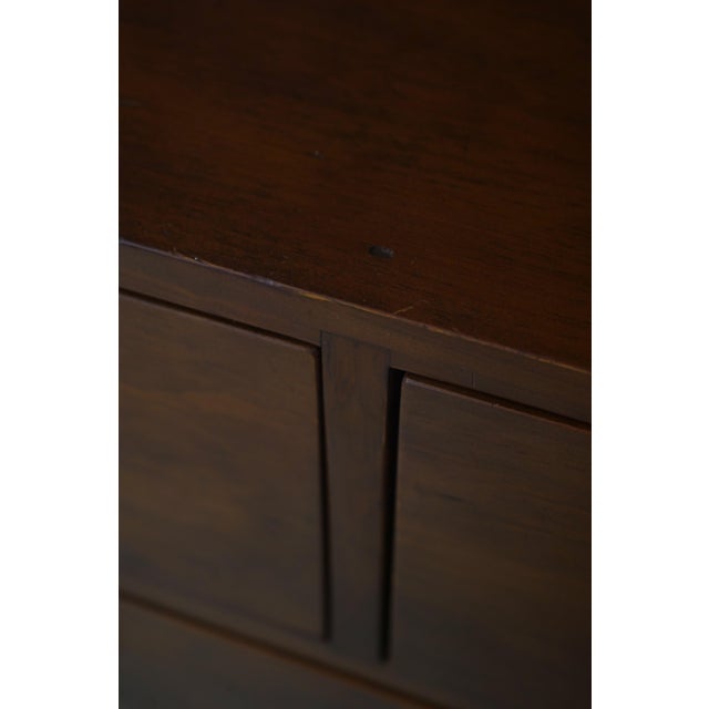 Simms and Thayer Vintage Pine Linen Press Rustic Cupboard Cabinet For Sale - Image 15 of 17