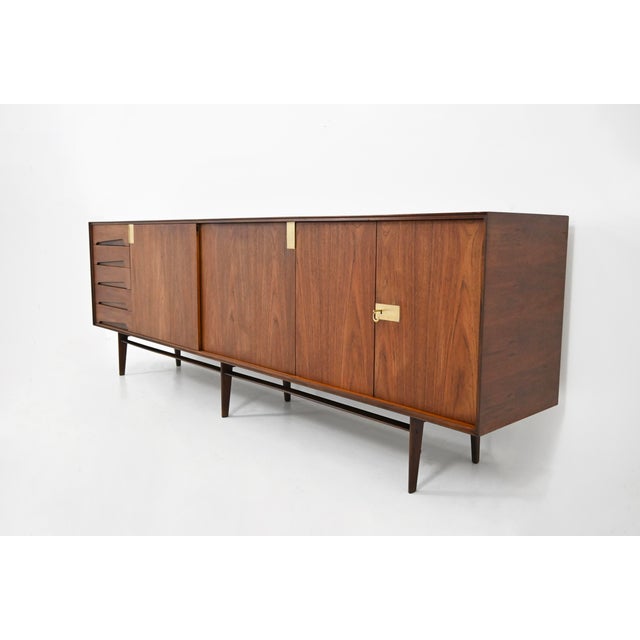 1960s Sideboard attributed to Renato Magri for Cantieri Carugati, 1960s attributed to Edmondo Palutari For Sale - Image 5 of 16