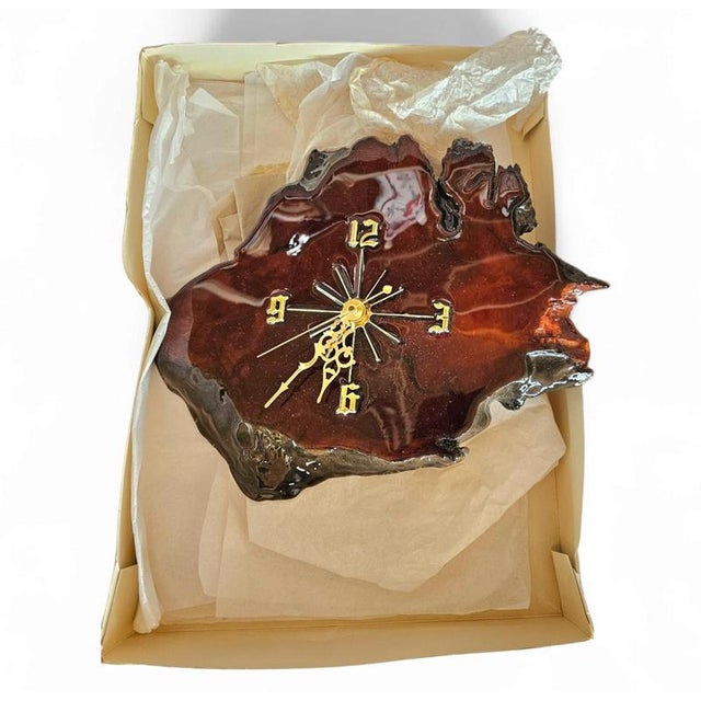 Rustic Dark Stained Resin-Coated Wood Tree Slab Clock from Macy's, 1980s For Sale - Image 3 of 15