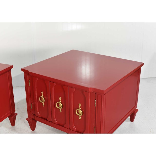 Mid Century Transitional Pair of Nightstands in Red - Newly Painted For Sale - Image 11 of 12