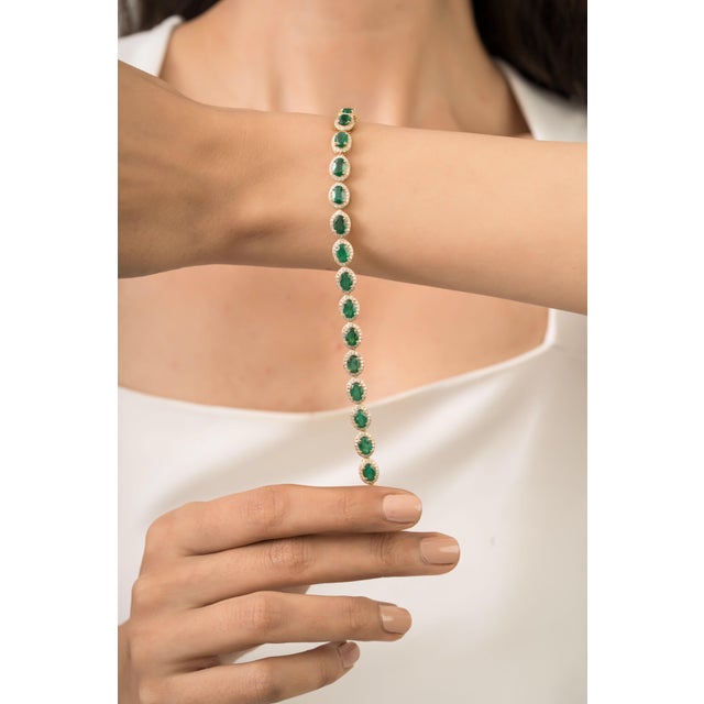 Not Yet Made - Made To Order Luxury 8.55ct Emerald Diamond Halo Vintage Tennis Bracelet 18k Yellow Gold For Sale - Image 5 of 13