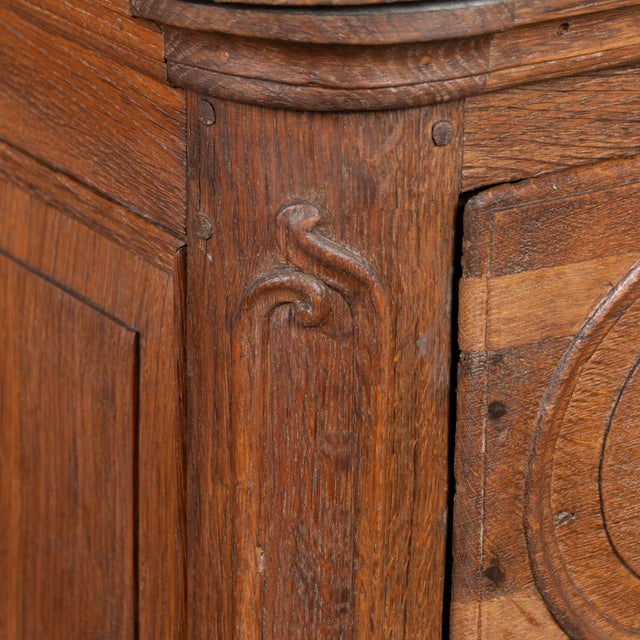 Late 18th Century French Oak Chest of Three Drawers For Sale - Image 10 of 18