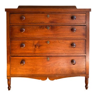 Antique Early 1800s American Neoclassical Walnut Chest of Drawers For Sale