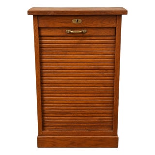 Classic Roll-Top Filing Cabinet in Oak and Brass, 1900s For Sale