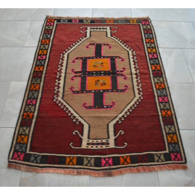 1960s Handmade Turkish Kilim Rug Flat Weave Tribal Area Rug - 3'6" X 4'11" For Sale - Image 4 of 8