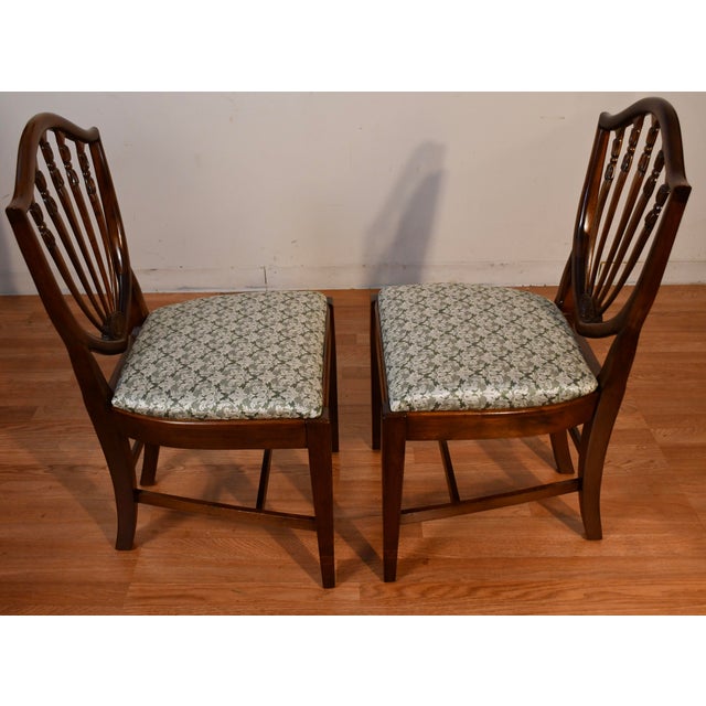 1920 Antique English Solid Walnut Shield-Back Set of Six Dining Chairs For Sale - Image 15 of 18