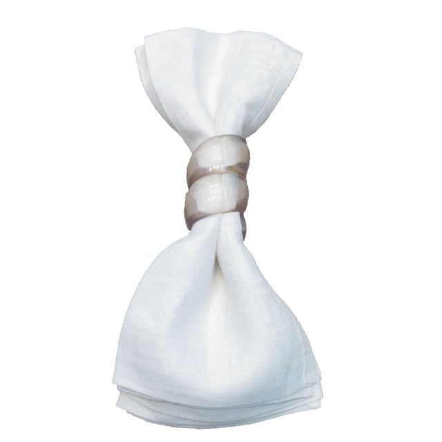 Mid-Century Modern Vintage Acrylic Spiral Napkin Rings - Set of 6 For Sale - Image 3 of 4