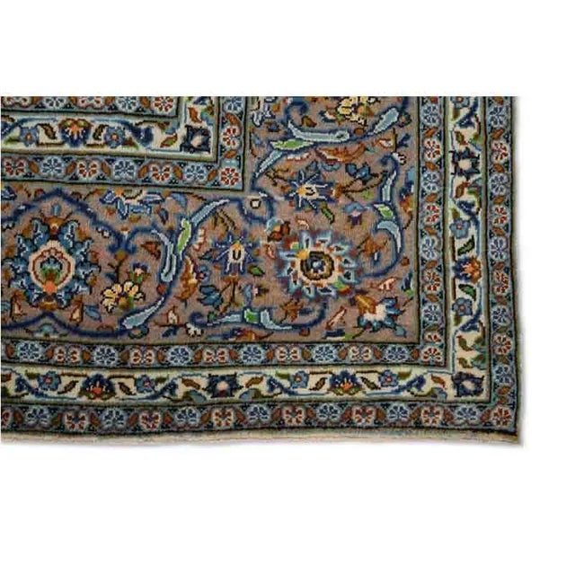 1960s Persian Kashan Area Rug 9’7″ X 14’1″ For Sale - Image 4 of 11