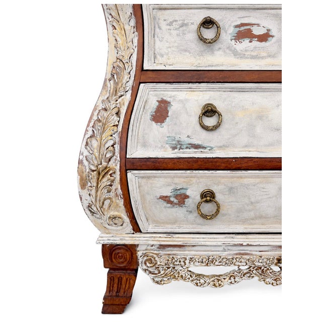 2010s Vintage Patinated Bombe Chest in Yellow Sage – Carved Details – French Provincial For Sale - Image 5 of 11