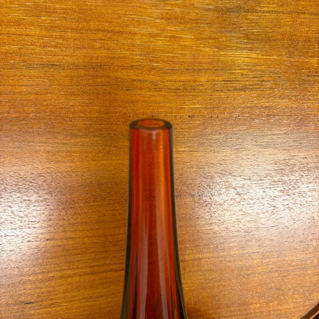 Vintage Mid Century Modern Sommerso Style Cased Art Glass Bud Vase in Ruby Red and Emerald Green For Sale - Image 9 of 12
