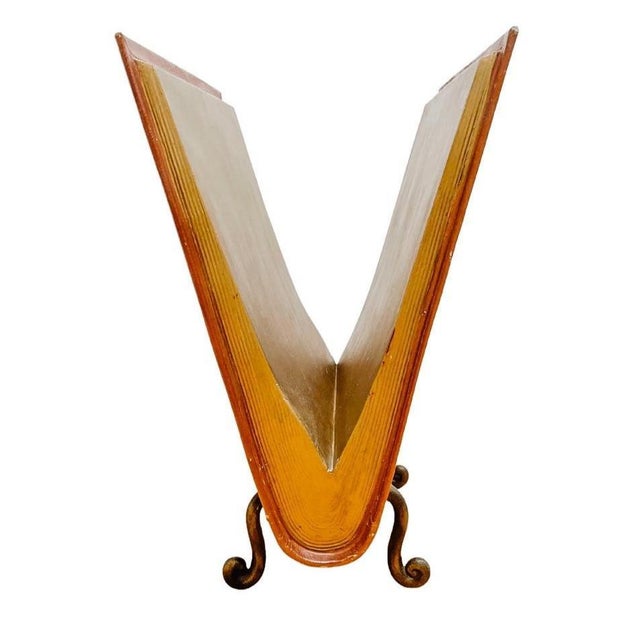 1970s Italian Florentine Trompe l'Oeil Leather Book Magazine Rack With Gilt Edges & Scroll Feet For Sale - Image 4 of 11