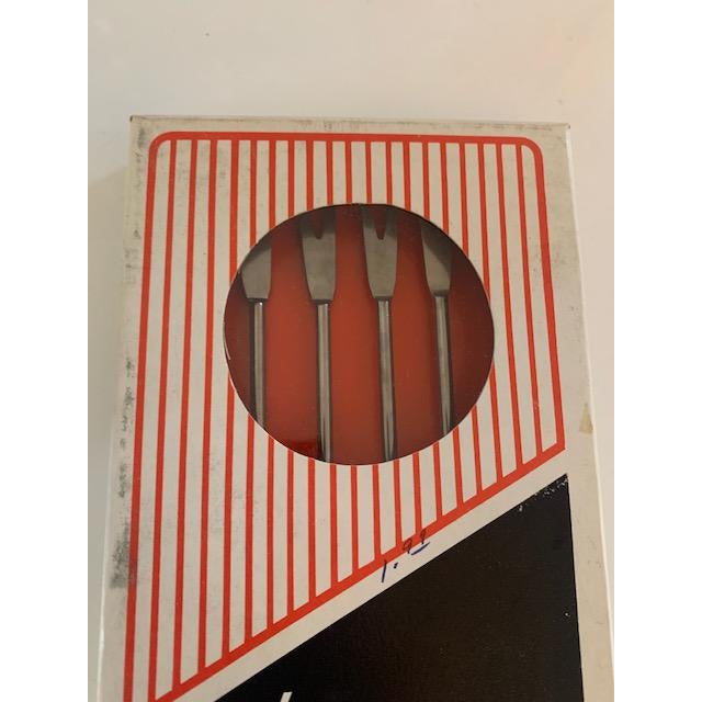 1960s Rosewood and Stainless Steel 6 Piece Fondue Fork Set For Sale - Image 4 of 8