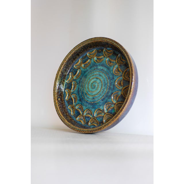 Ceramic Mid-Century Modern Art Pottery Plate by Michael Andersen, Denmark, 1960s For Sale - Image 7 of 12