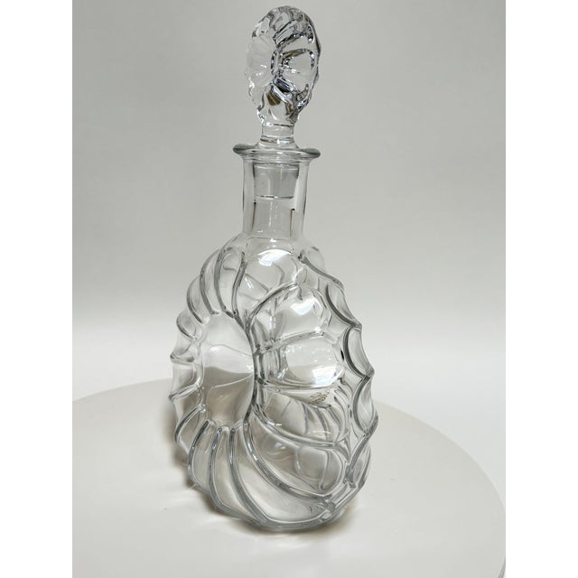 Baroque 1960s Baccarat Crystal Rémy Martin “Centaure” Decanter Donut Shell Form France For Sale - Image 3 of 17