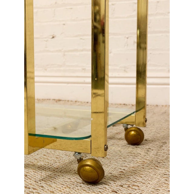 Vintage Hollywood Regency Brass Bar Cart With Glass Shelves For Sale In Los Angeles - Image 6 of 11