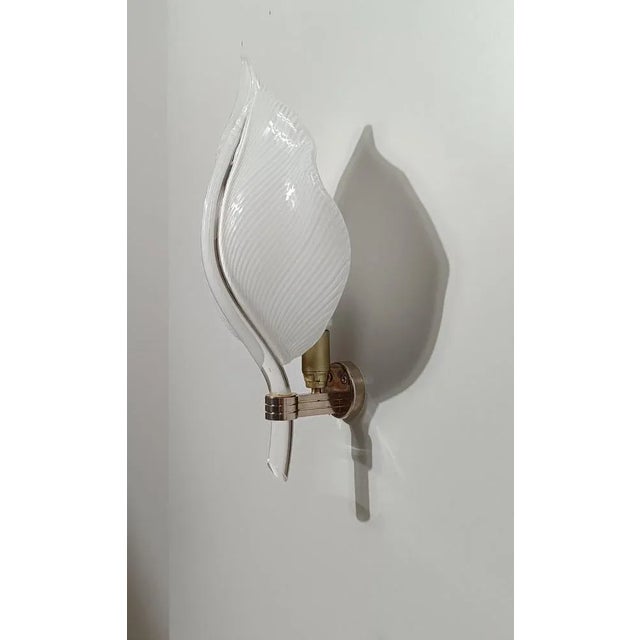 Mid 20th Century Modern White Striped Murano Glass Leaf Sconce, Italy, 1960s For Sale - Image 17 of 18