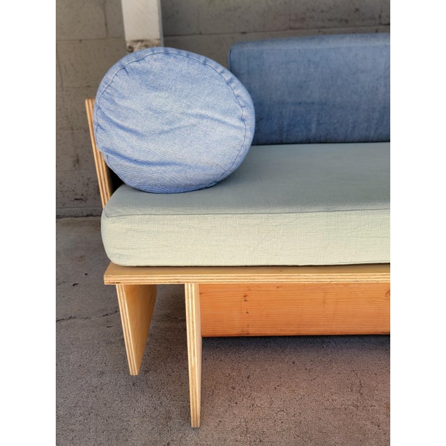 Gerrit Rietveld Mid-Century Modern Style Daybed / Sofa For Sale - Image 4 of 18