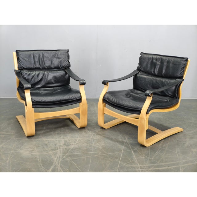 Rare pair of Scandinavian modern lounge chairs designed by Åke Fribytter for Nelo Kroken, Sweden, in the 1960s. These...