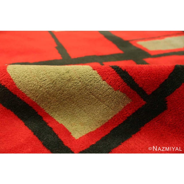 Nazmiyal Collection Vintage Art Deco Wilton Rug For Sale In New York - Image 6 of 6