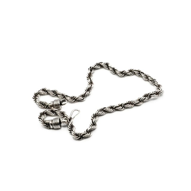 Modern Vintage Heavy 975 Sterling Silver Twisted Rope Chain Necklace Size 18.5 Inches For Sale - Image 3 of 3