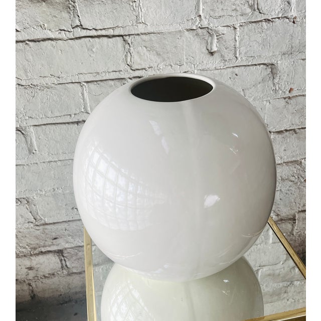 1990s Postmodern Spherical Ceramic White Vase For Sale - Image 9 of 12