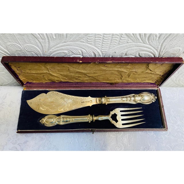 Traditional 1878 Silverplated Hand Etched Fish Carving Set by Ainsworth Taylor Birmingham Uk- 2 Pieces For Sale - Image 3 of 12