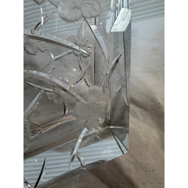 Transparent Hoya Purple Dew Iris Relief Crystal Vase With Box For Sale - Image 8 of 12
