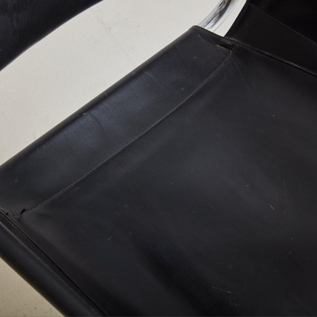 Set of 4 Chrome + Black Leather Cantilever Chairs, Italy 1970s For Sale - Image 11 of 11