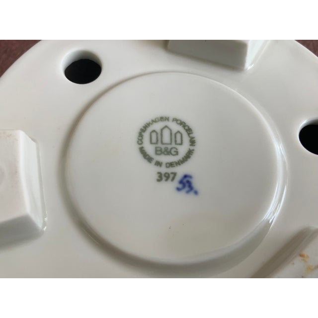Bing & Grondahl 1960s Bing & Grondahl Porcelain Teapot Warmer 397 For Sale - Image 4 of 7