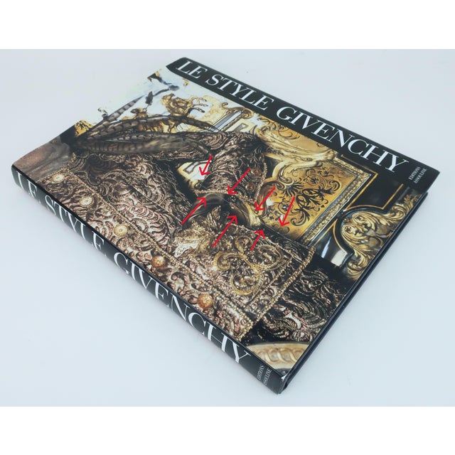 Le Style Givenchy Coffee Table Book French Edition, 1998 For Sale - Image 12 of 12