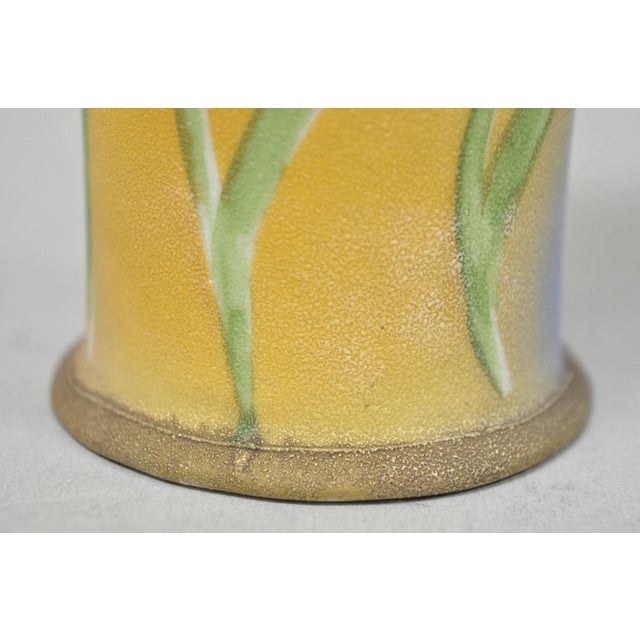 Nippon Sharkskin Decorated Royal Kinjo Japan Hand Painted Porcelain Handled Vase For Sale - Image 12 of 17