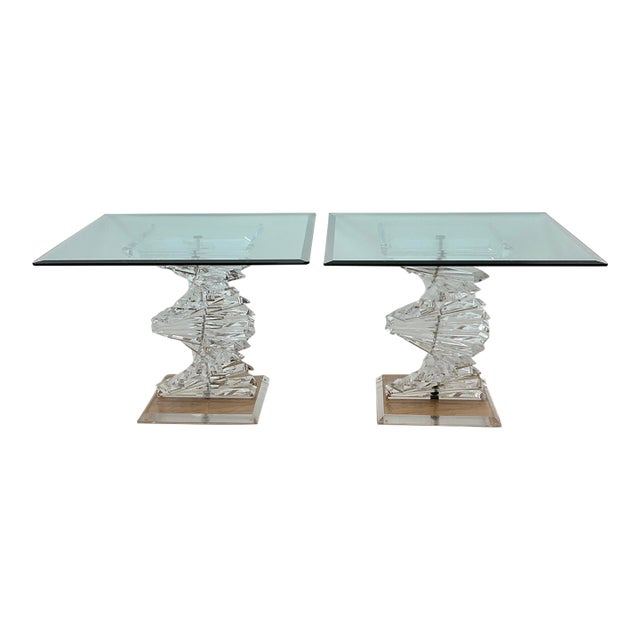 Pair Vintage Mid-Century Modern Stacked Lucite Helix Spiral Tables For Sale