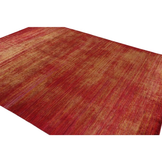 Hand-knotted in silk, this 8x10 rug is a bold new addition to the Texture of Color Collection by Rug & Kilim. On the...