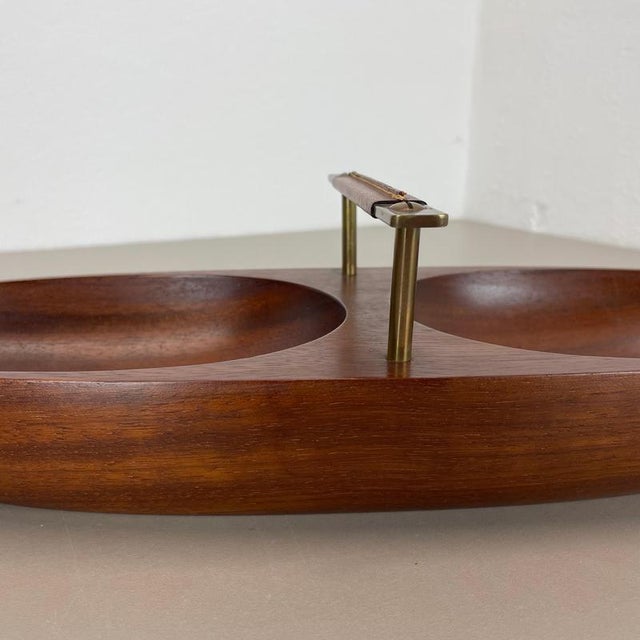 Large Teak Bowl with Brass and Leather Handle from Carl Auböck, Austria, 1950s For Sale - Image 16 of 18