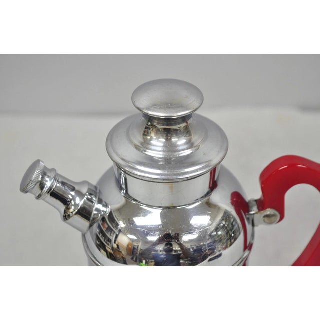 Vintage Art Deco Chrome Cocktail Martini Shaker Red Bakelite Handle by Chromium For Sale - Image 14 of 16