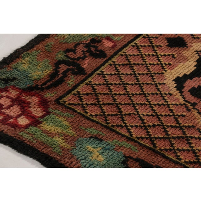 Traditional Vintage Tulu Rug in Pink With Polychromatic Floral Medallion - Rug & Kilim For Sale - Image 3 of 8