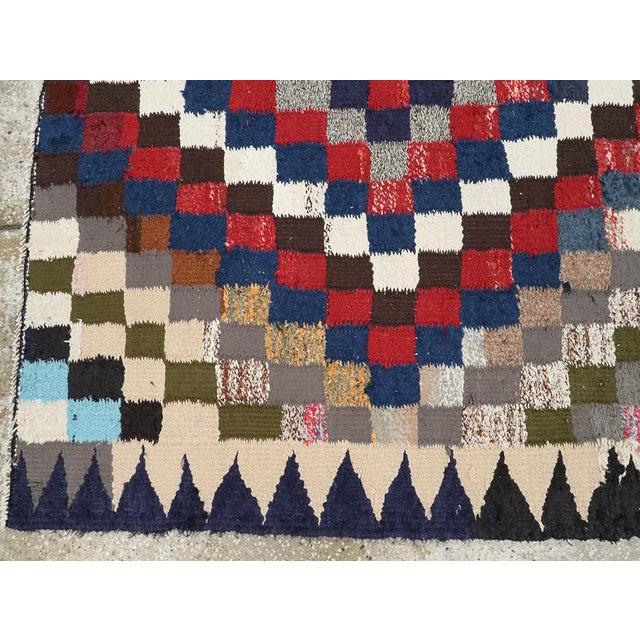 Red Galerie Shabab Collection Mid-20th Century Persian Flatweave Kilim Rug For Sale - Image 8 of 10