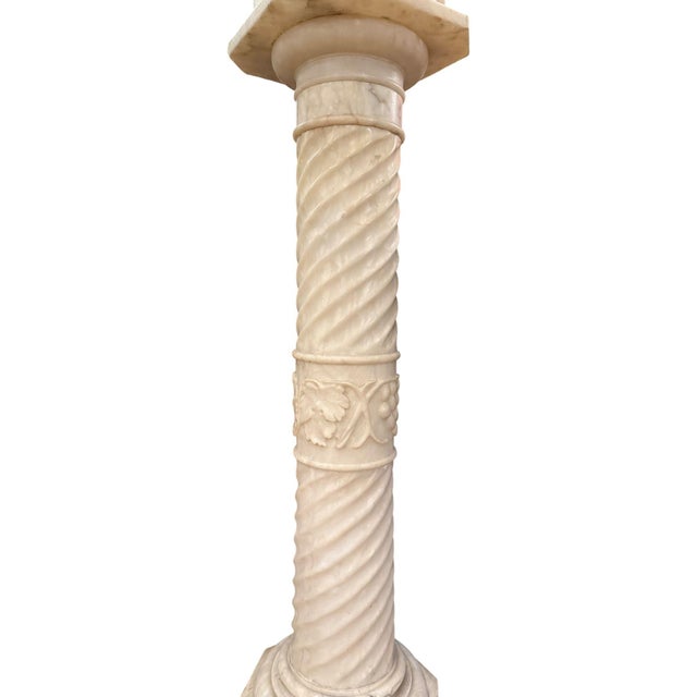 Early 20th Century. Italian Alabaster Female Bather Lamp With Pedestal For Sale In Los Angeles - Image 6 of 8