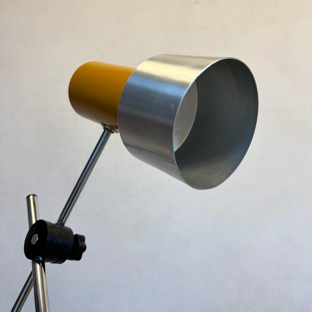Metal Mustard Enamelled Metal and Aluminium Adjustable Desk Lamp from Prova, Italy, 1970s For Sale - Image 7 of 11