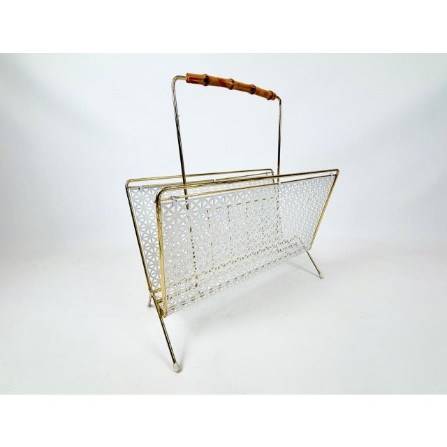 Gold Mid-Century Modern Magazine Rack with Bamboo Handle, 1960s For Sale - Image 8 of 9