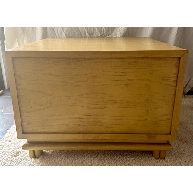 American of Martinsville Vintage Chinoiserie Faux Bamboo Two Drawer End Table by American of Martinsville For Sale - Image 4 of 10