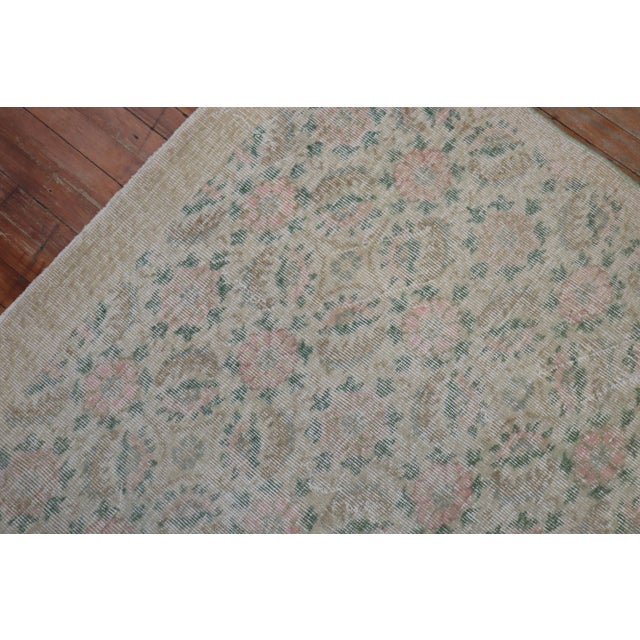 Mid 20th Century Vintage Turkish Worn Rug, 6'10'' X 10'4'' For Sale - Image 11 of 13