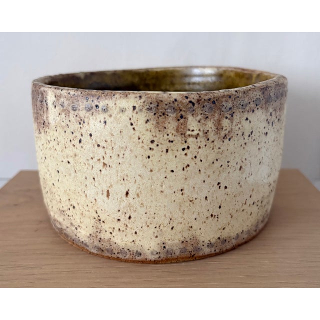 Speckled Cream and Ochre Planter Pot or Bowl For Sale - Image 4 of 8