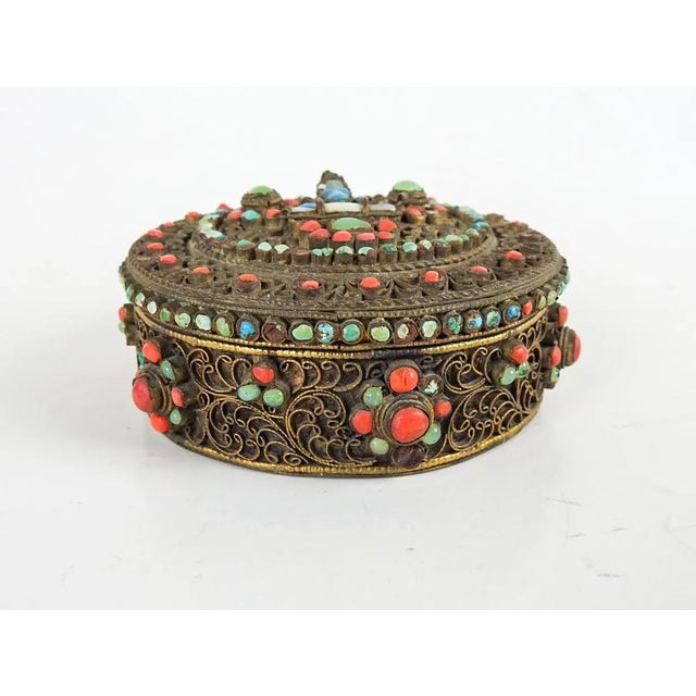 Vintage Brass Filigree Coral Turquoise Round Box For Sale In Seattle - Image 6 of 8