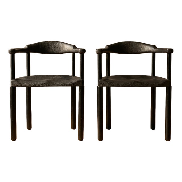 Postmodern Black Armchairs in Molded Plastic, Europe, 1980s, Set of 2 For Sale