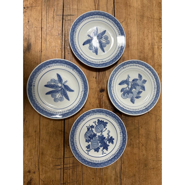 Set of 4 Antique Chinese Porcelain Plates (Wing Hua Ming) For Sale - Image 6 of 7