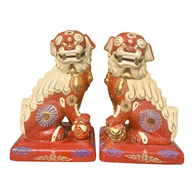 Pair of Vintage Japanese Kutani Porcelain Foo Dog Statues For Sale