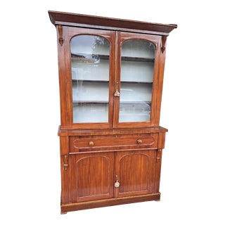 English Bookcase in Mahogany For Sale